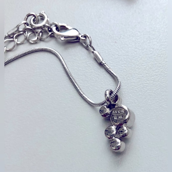 Avon Bezel Set Rhinestone Necklace & Earrings - Picture 5 of 6